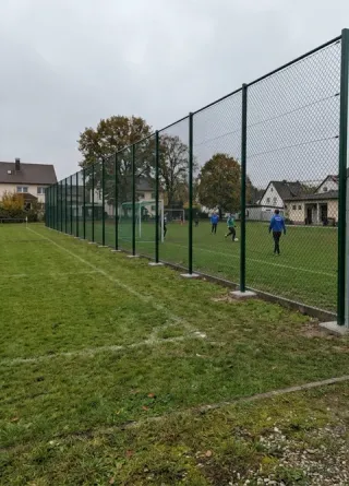 Ballfangzaun in Bergen - fachgerechte Ausführung vor Ort